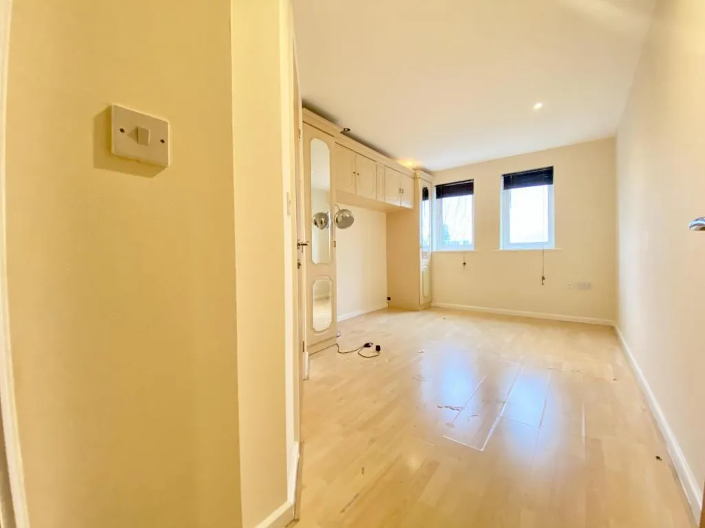 Elmira Way, Salford, M5, photo 16