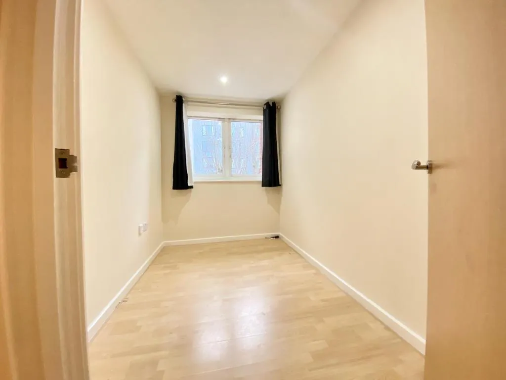 Elmira Way, Salford, M5, photo 19