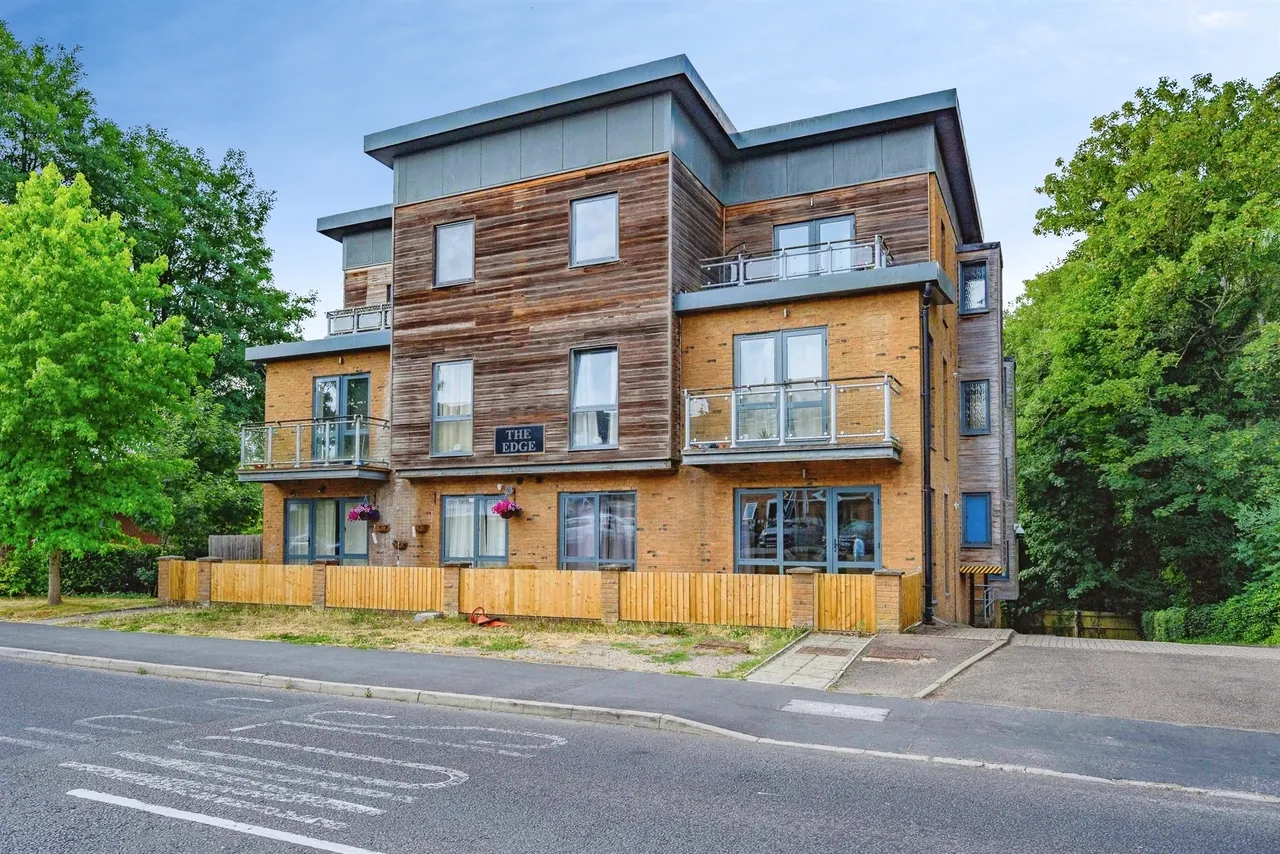 Lawn Lane, Hemel Hempstead, HP3, photo 15