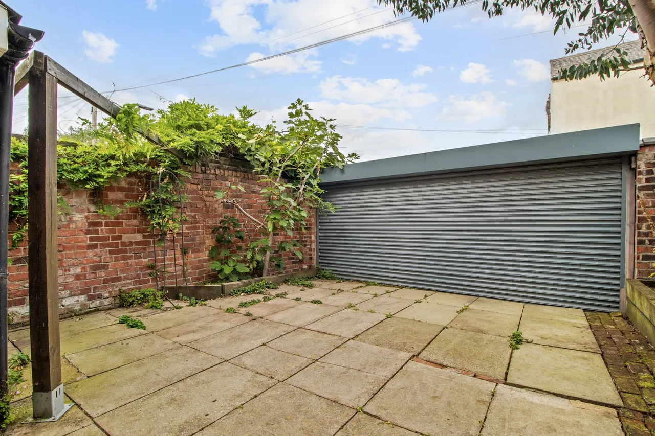 Wilderspool Causeway, Warrington, Warrington, WA4 6QE, photo 19