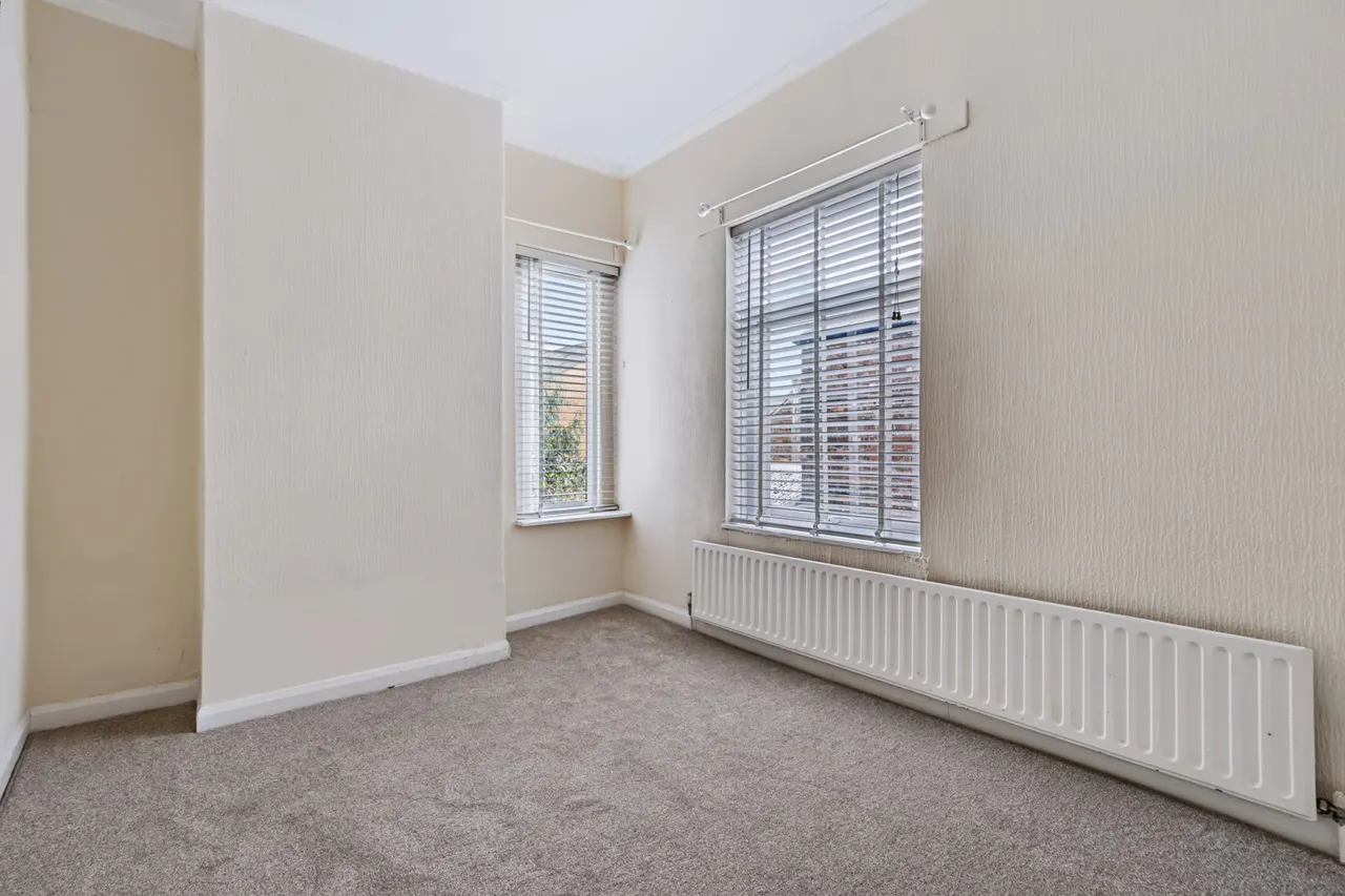 Wilderspool Causeway, Warrington, Warrington, WA4 6QE, photo 17