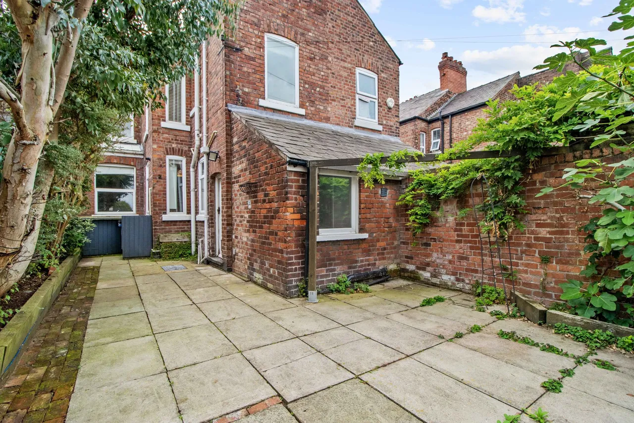 Wilderspool Causeway, Warrington, Warrington, WA4 6QE, photo 20