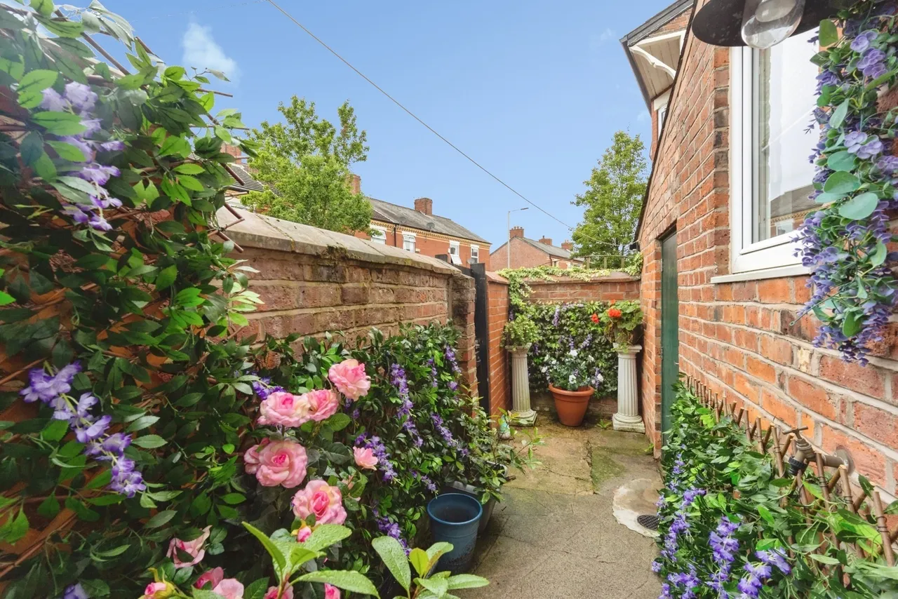 Platt Lane, Manchester, Greater Manchester, M14, photo 33