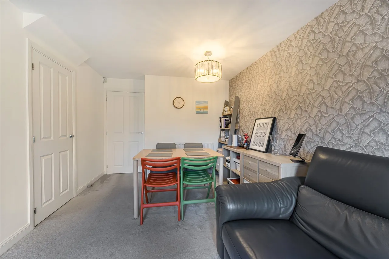 Blackbess Lane, Chertsey, KT16, photo 8