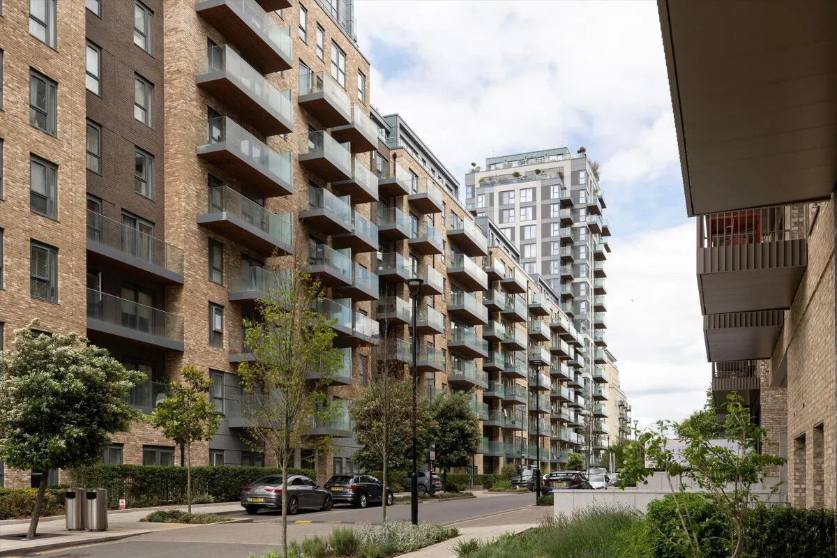 Caversham Road, London, NW9, photo 10