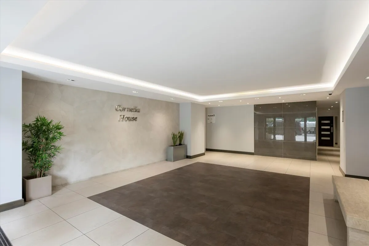 Caversham Road, London, NW9, photo 9