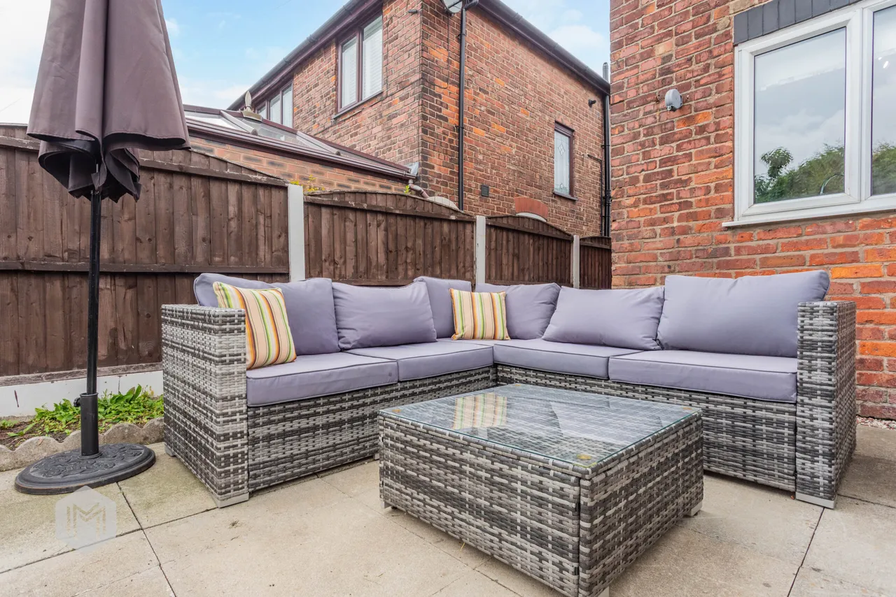 Bolton Road, Pendlebury, Swinton, Manchester, M27 8XA, photo 10