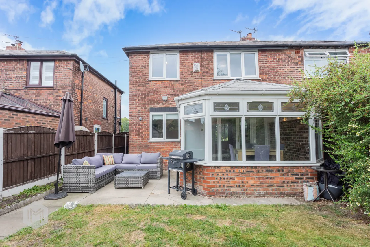 Bolton Road, Pendlebury, Swinton, Manchester, M27 8XA, photo 39