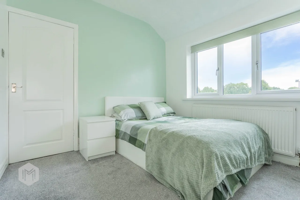 Bolton Road, Pendlebury, Swinton, Manchester, M27 8XA, photo 26