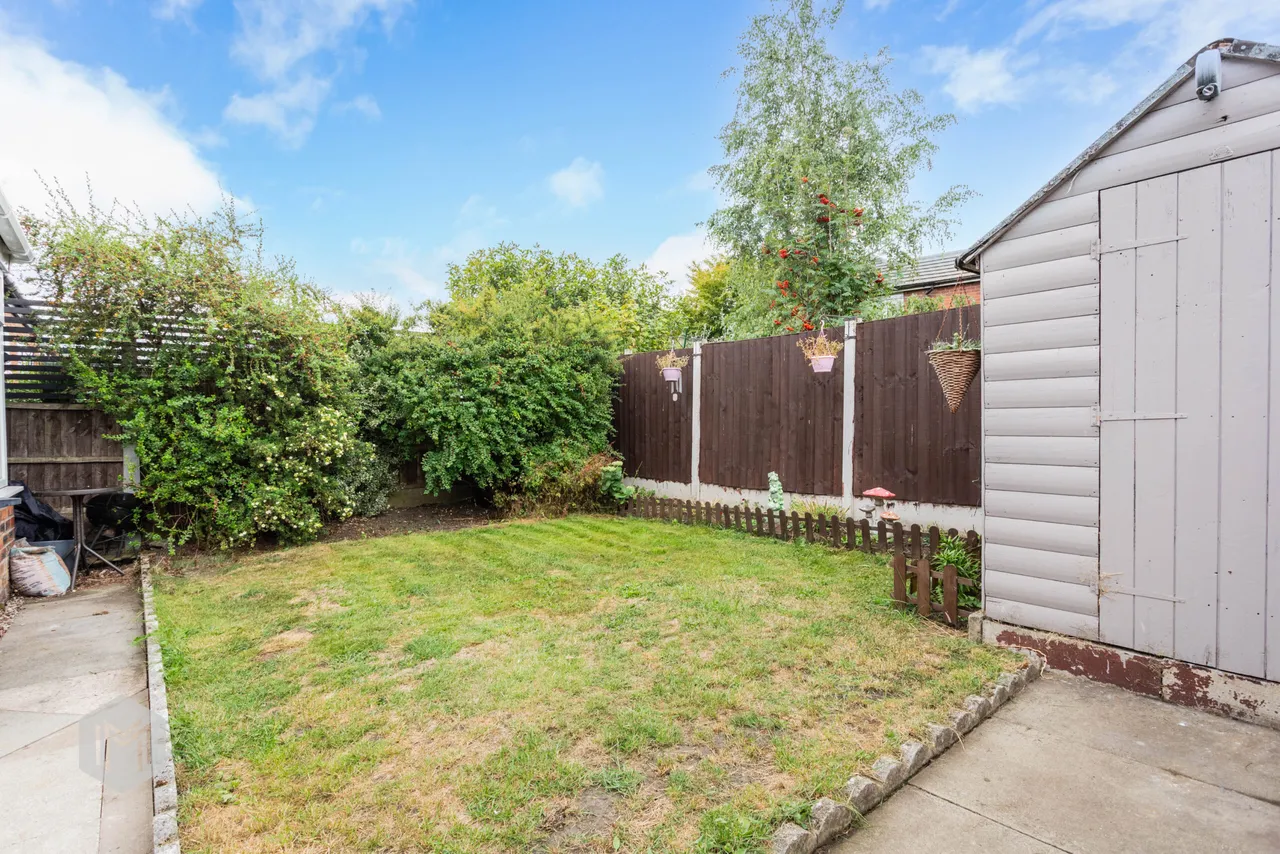 Bolton Road, Pendlebury, Swinton, Manchester, M27 8XA, photo 40