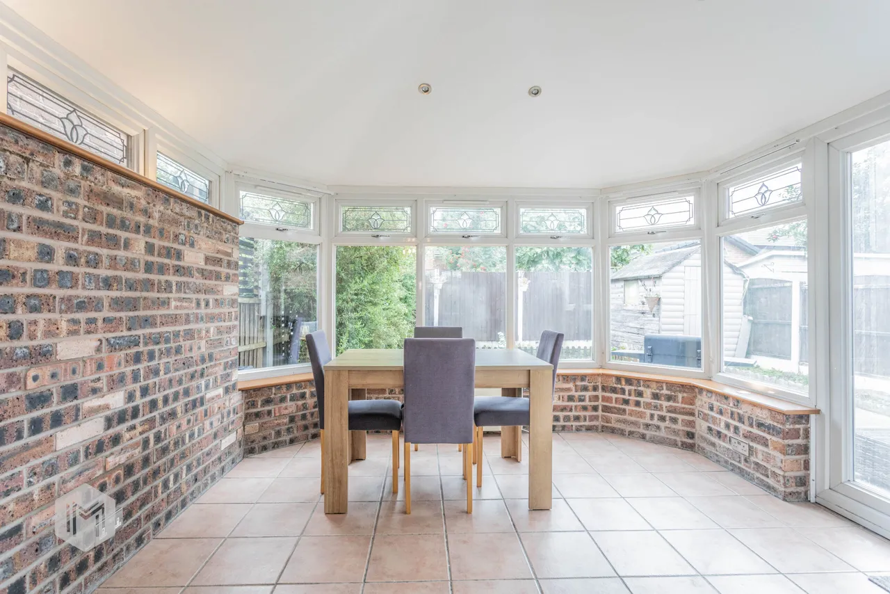 Bolton Road, Pendlebury, Swinton, Manchester, M27 8XA, photo 34