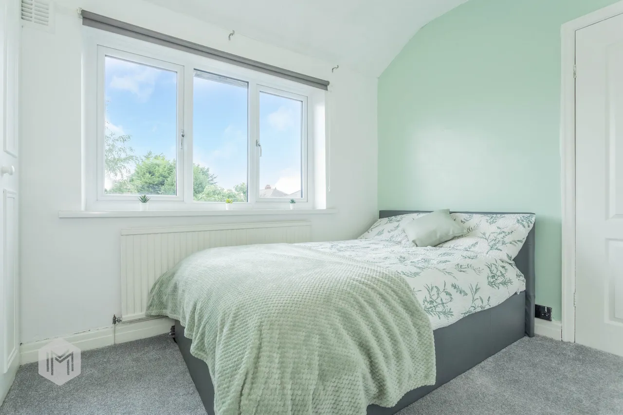 Bolton Road, Pendlebury, Swinton, Manchester, M27 8XA, photo 17