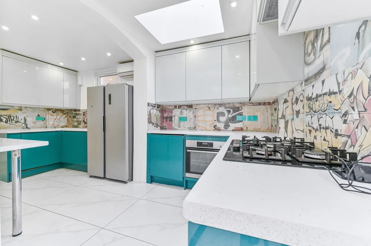 75 Elmwood Road, Croydon, photo 9