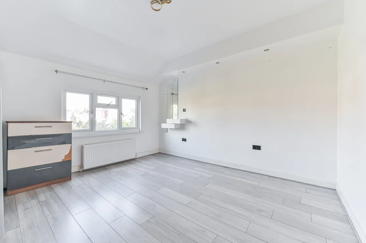 75 Elmwood Road, Croydon, photo 7
