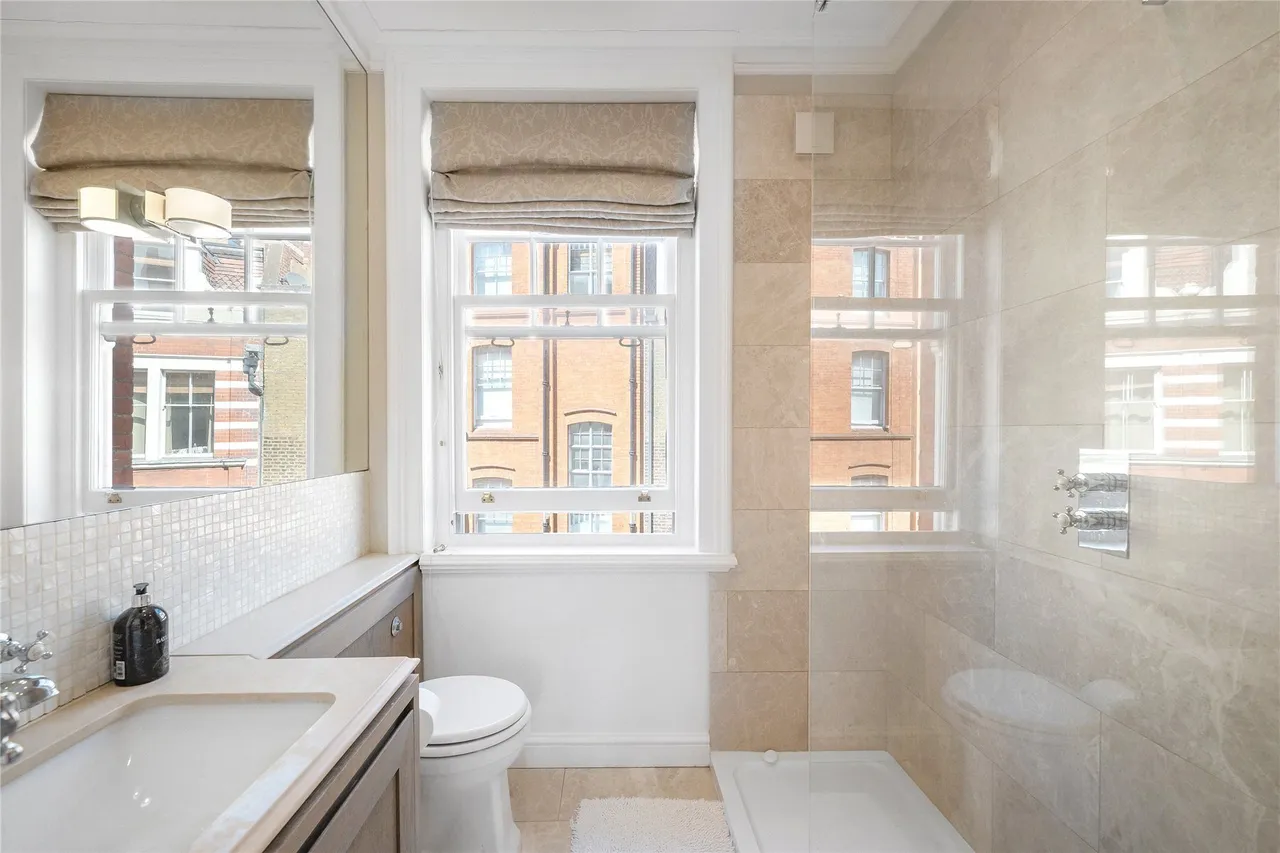 Bentinck Street, Marylebone, London, W1U, photo 10