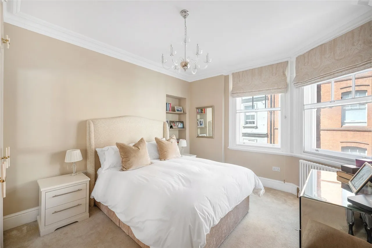 Bentinck Street, Marylebone, London, W1U, photo 11
