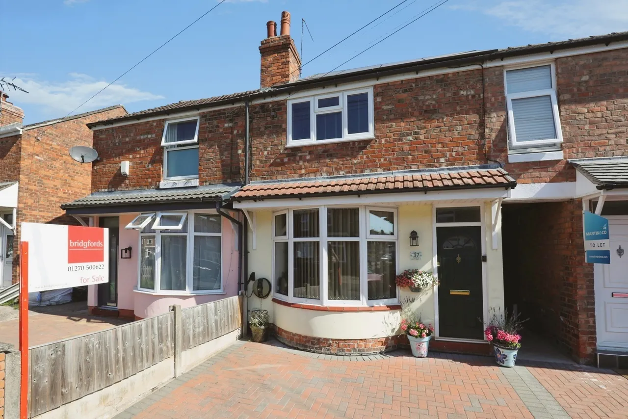2 bed house for sale — Stoneley Avenue, CREWE, Cheshire, CW1