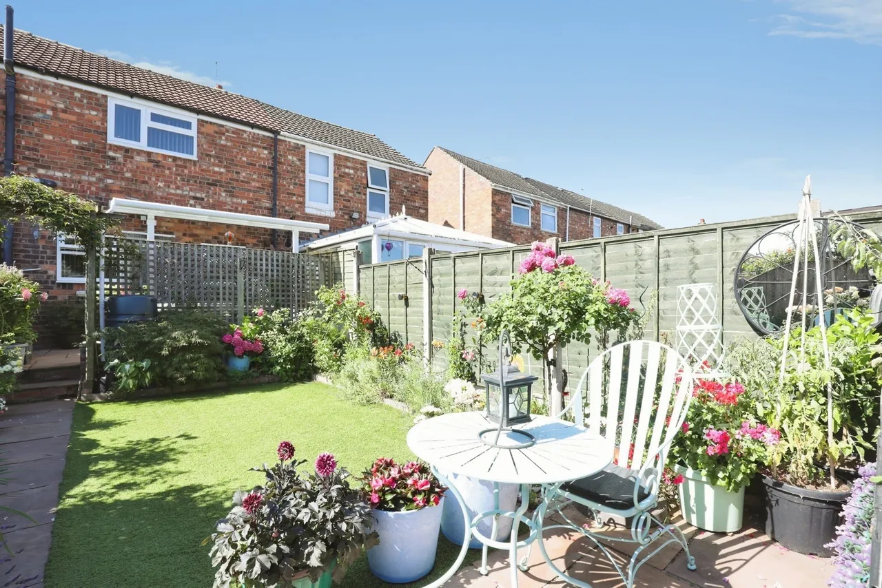 Stoneley Avenue, CREWE, Cheshire, CW1, photo 3