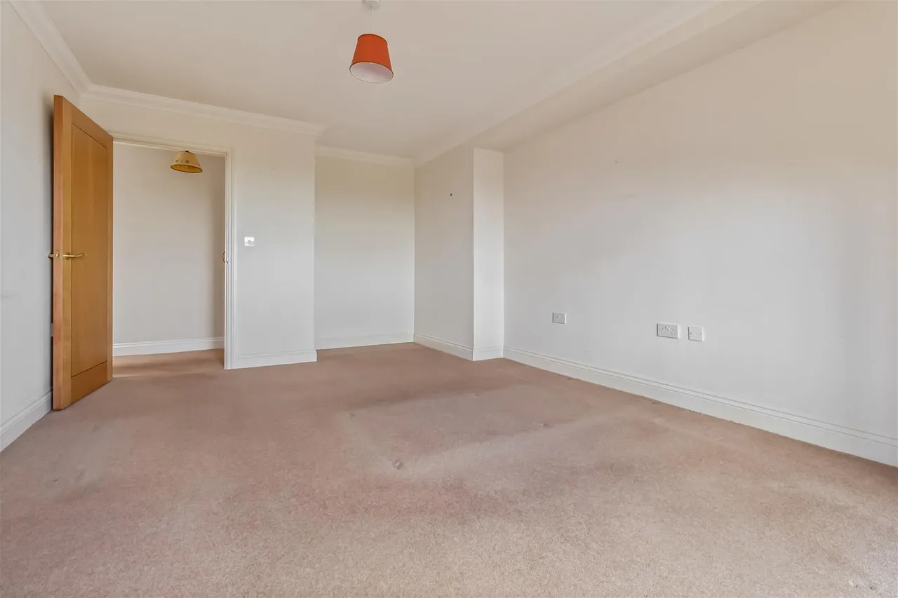 Cissbury Road, Worthing, photo 15