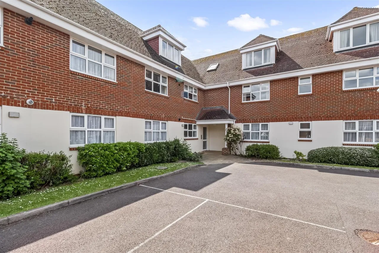 Cissbury Road, Worthing, photo 19