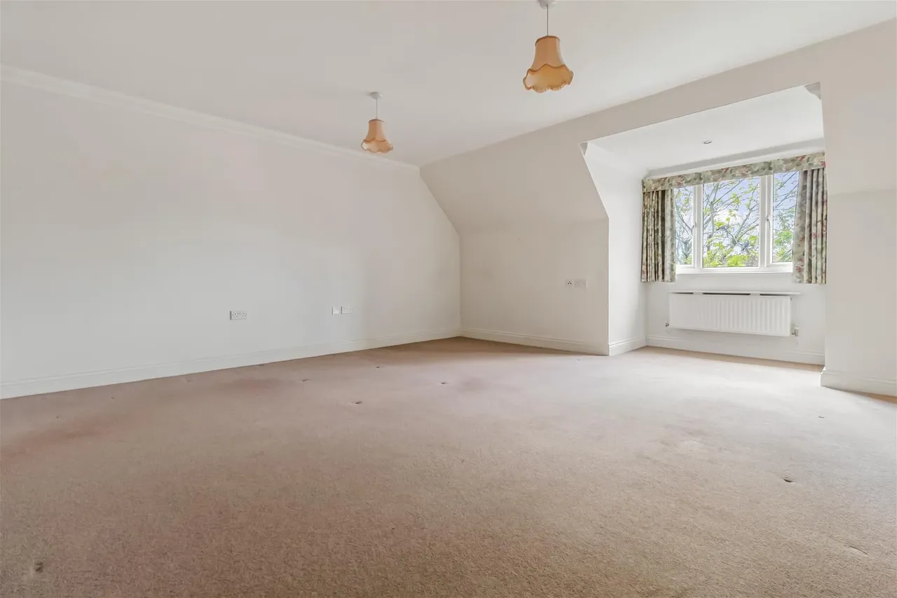 Cissbury Road, Worthing, photo 5