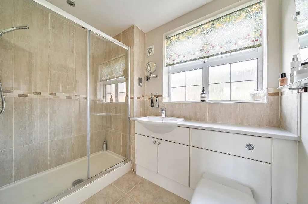 Rotherham Close, Cawston, Rugby, CV22 7TG, photo 15