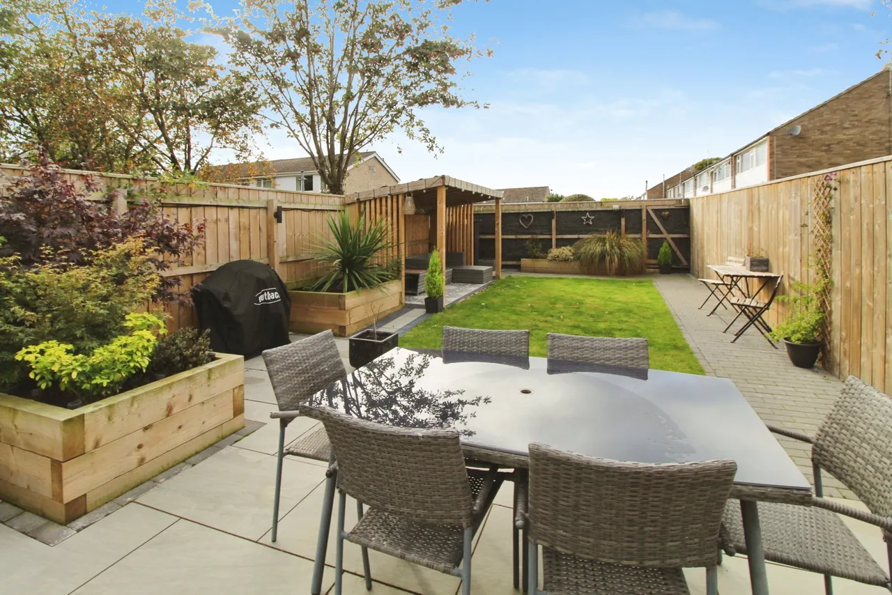 Wheatfield Close, Ovingham, NE42, photo 2
