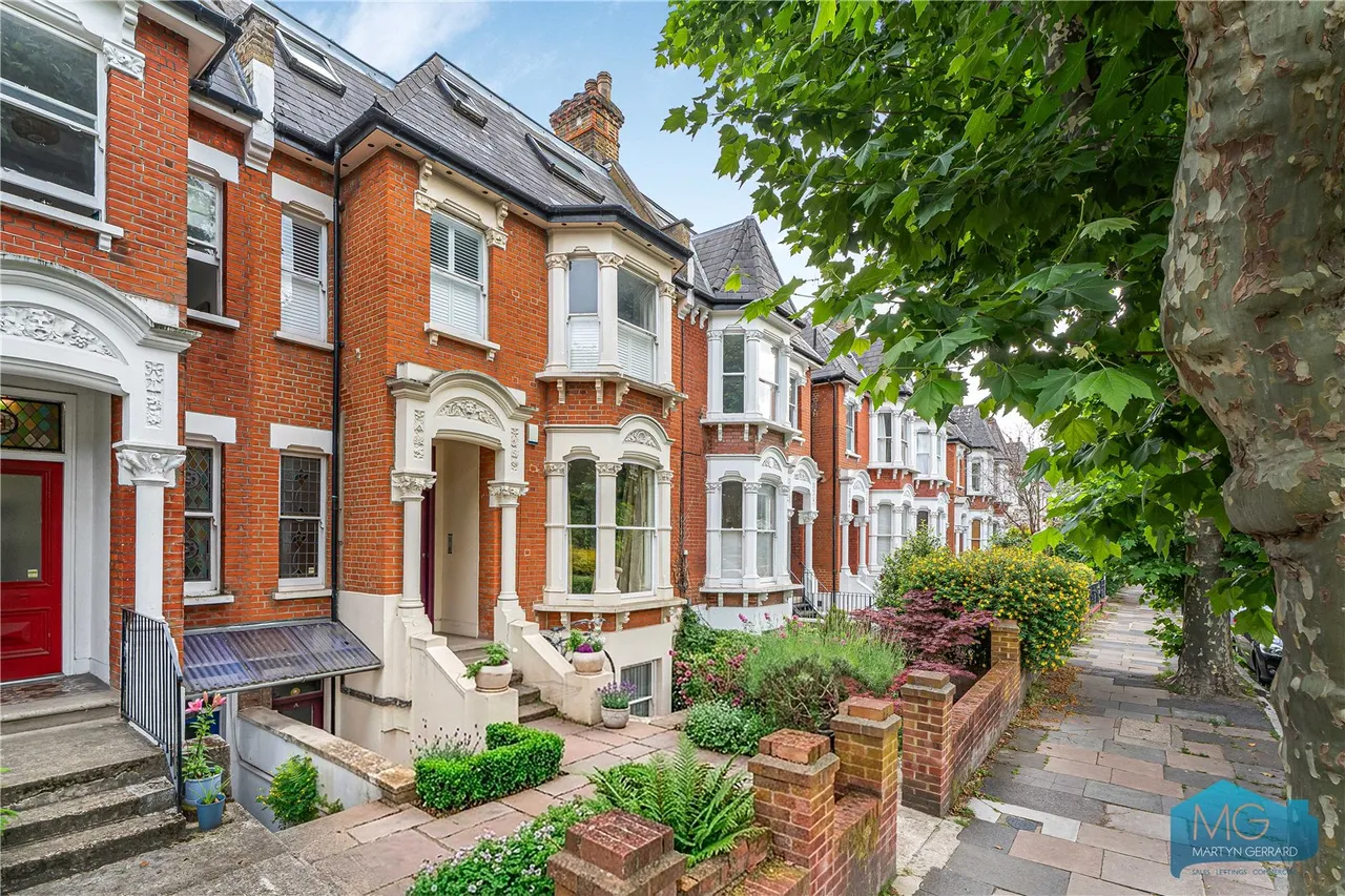 Mount View Road, London, N4, photo 10
