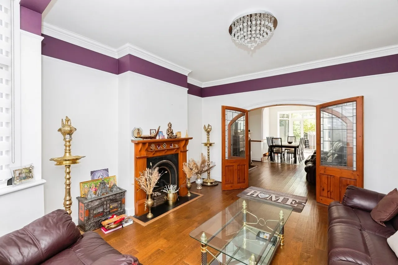 Brantwood Gardens, Ilford, IG4, photo 4