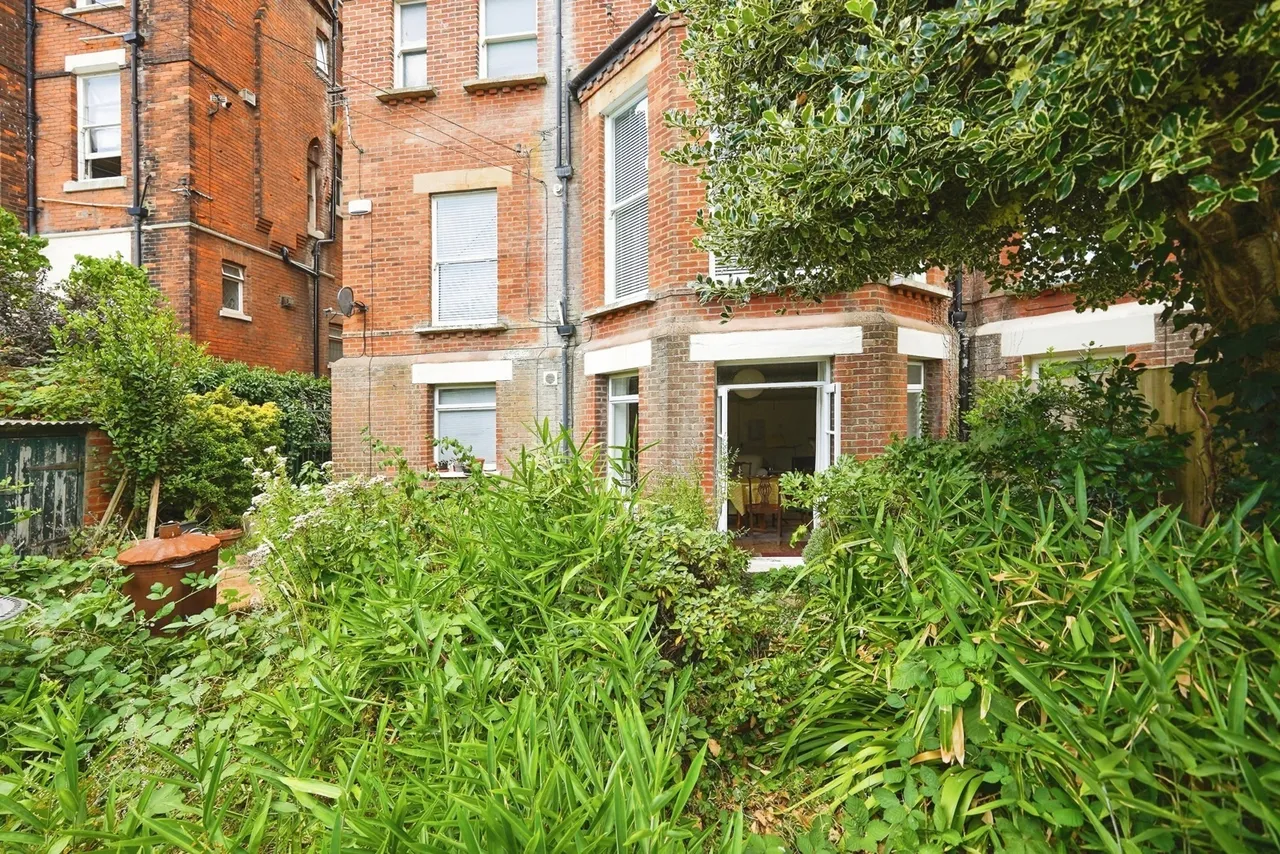 Castle Hill Avenue, Folkestone, Kent, CT20, photo 17