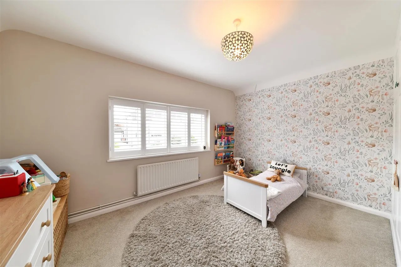 Gipsy Lane, Knebworth, Herts, SG3 6DJ, photo 8
