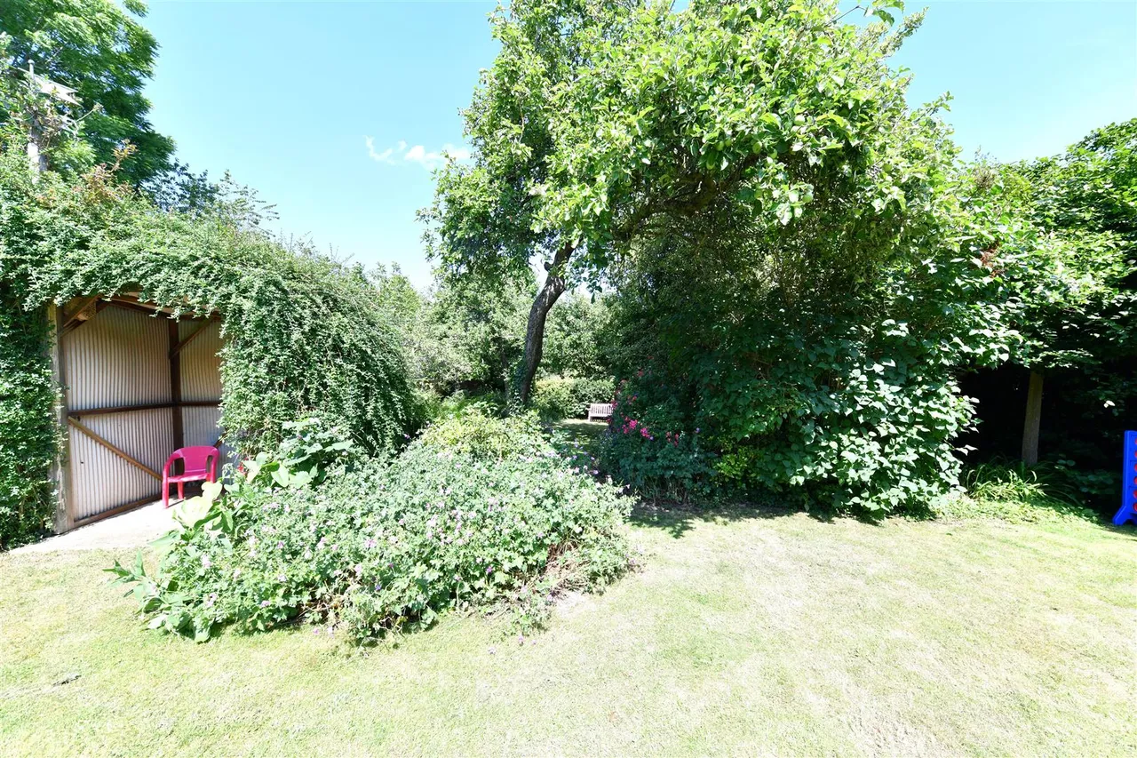 Gipsy Lane, Knebworth, Herts, SG3 6DJ, photo 24