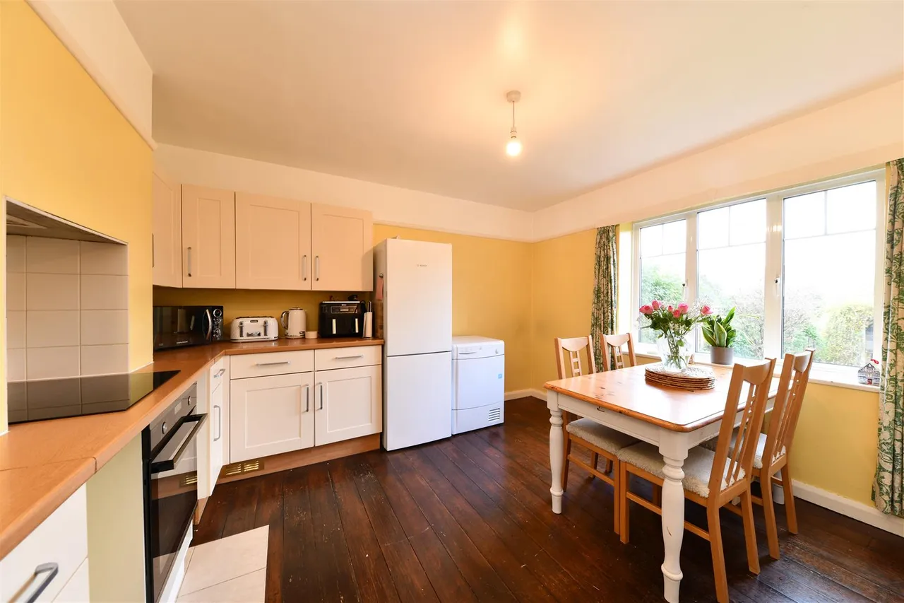 Gipsy Lane, Knebworth, Herts, SG3 6DJ, photo 6