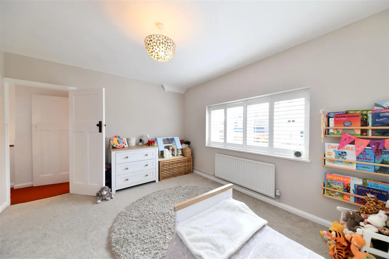 Gipsy Lane, Knebworth, Herts, SG3 6DJ, photo 18