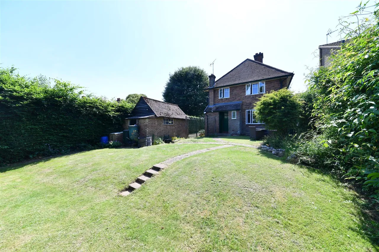 Gipsy Lane, Knebworth, Herts, SG3 6DJ, photo 12
