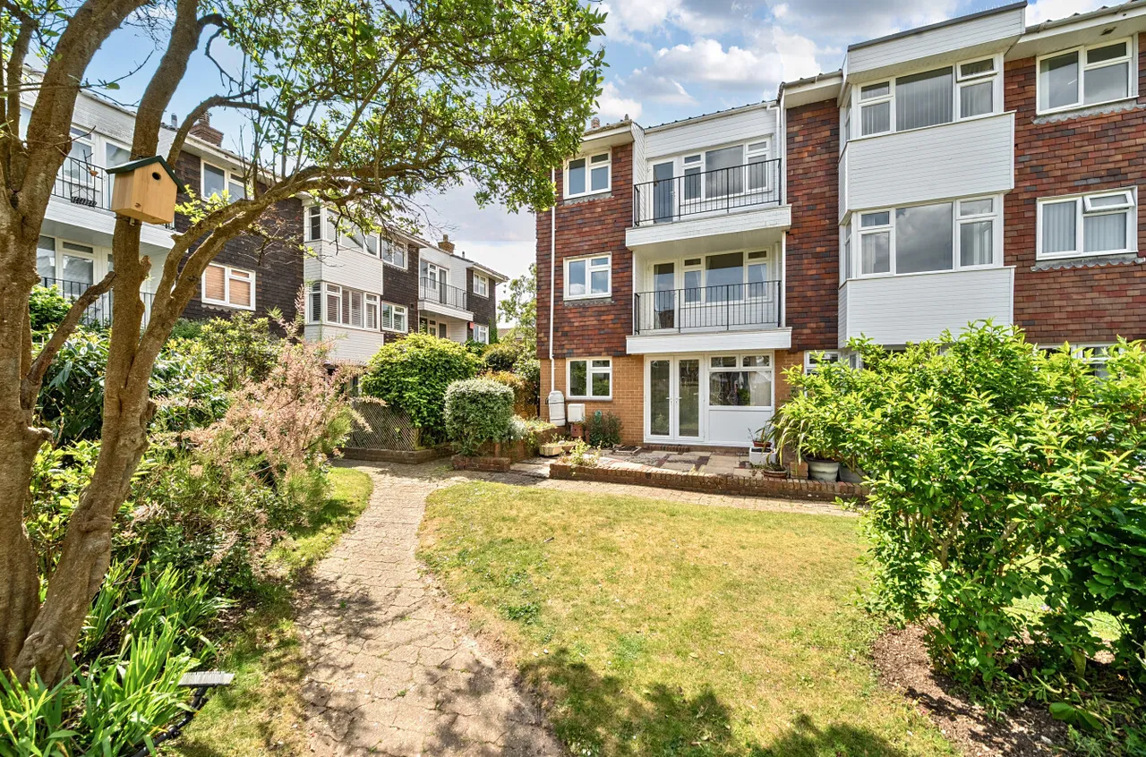 Woodville Drive, Portsmouth, PO1, photo 12