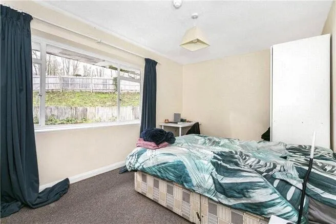 Guildford Park Avenue, Guildford, GU2, photo 8