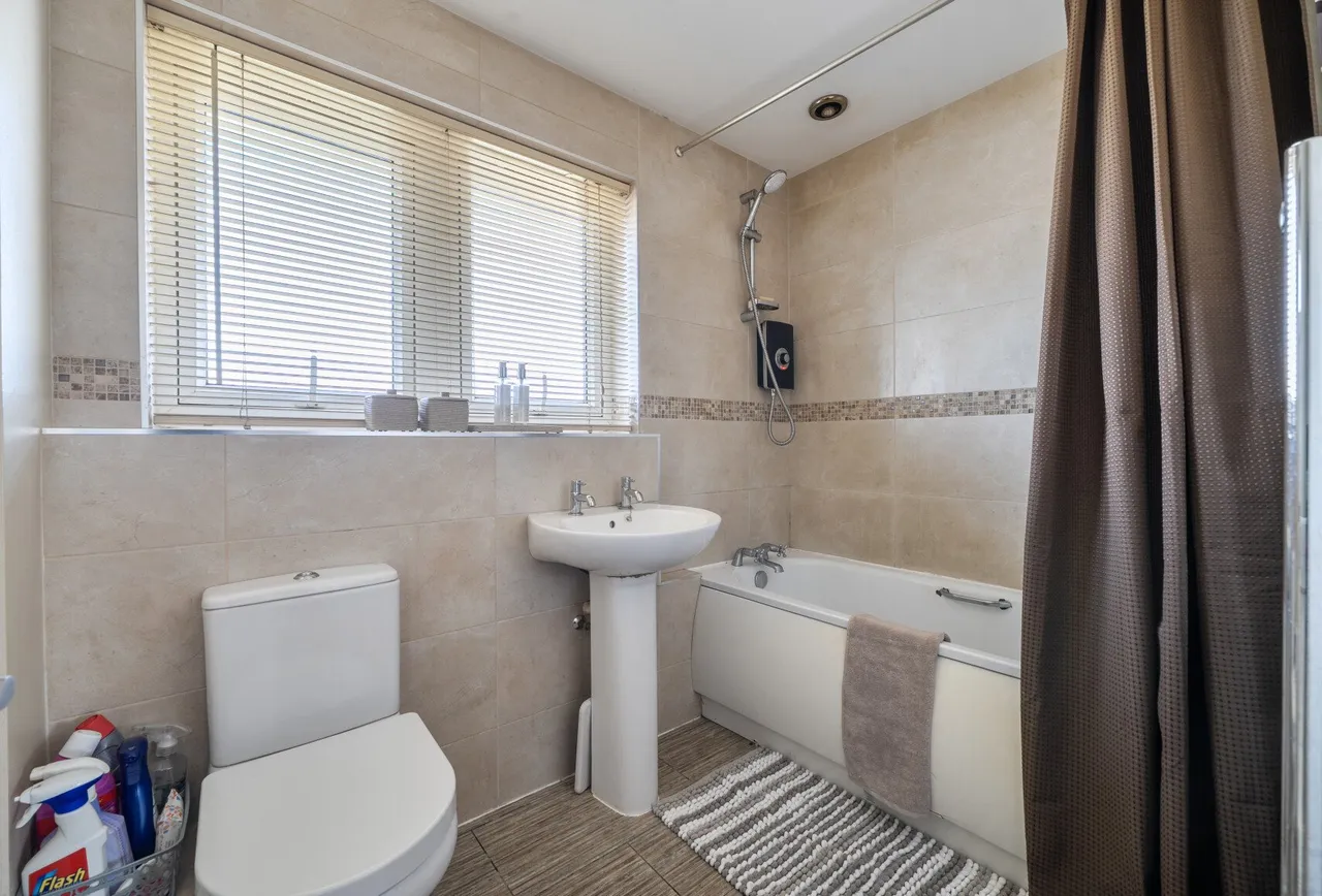 Cherry Orchard, Tewkesbury, GL20 8PJ, photo 9