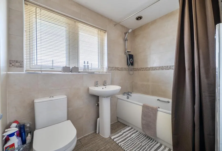 Cherry Orchard, Tewkesbury, GL20, photo 9