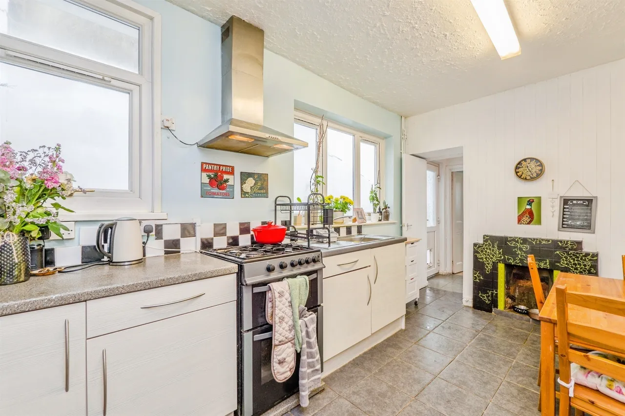 Railway Street, Splott, CF24, photo 8