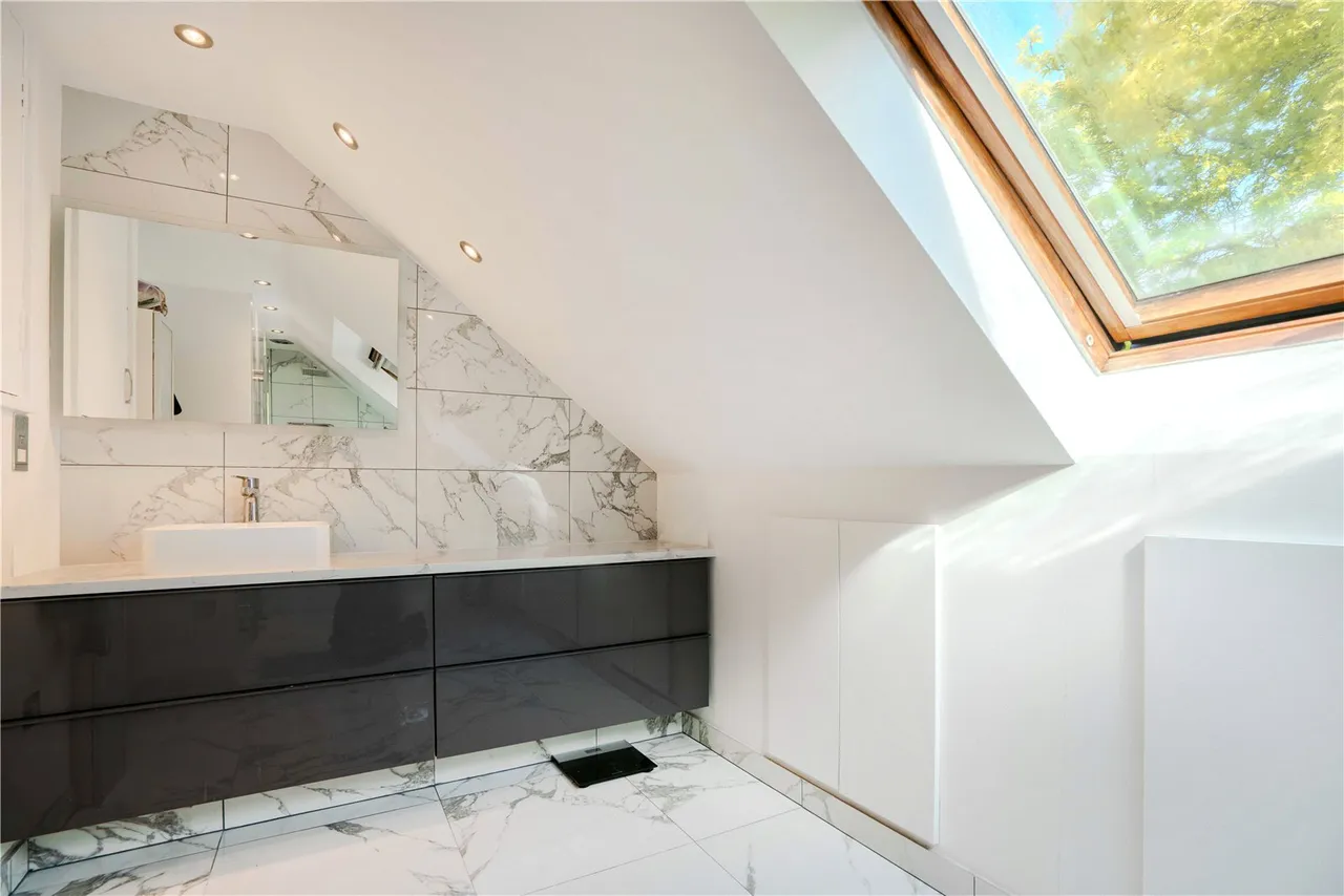 Mallard Place, Twickenham, TW1, photo 9