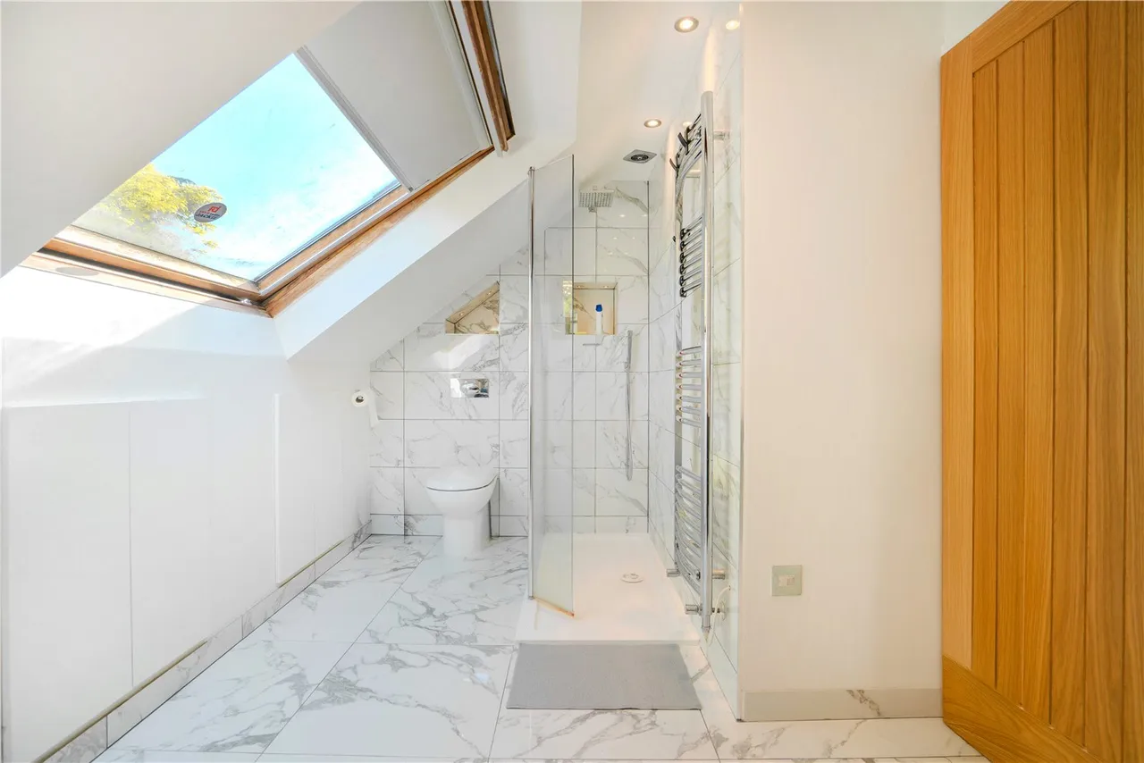 Mallard Place, Twickenham, TW1, photo 5