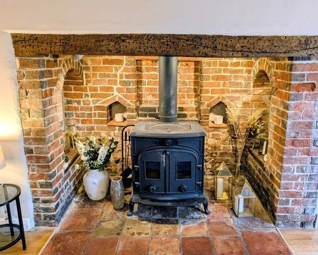 White Roding, Dunmow, CM6, photo 9