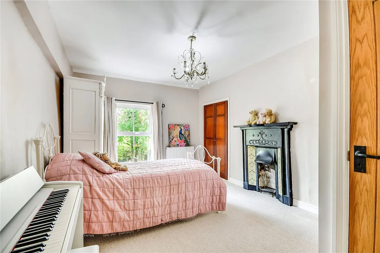 White Roding, Dunmow, CM6, photo 15