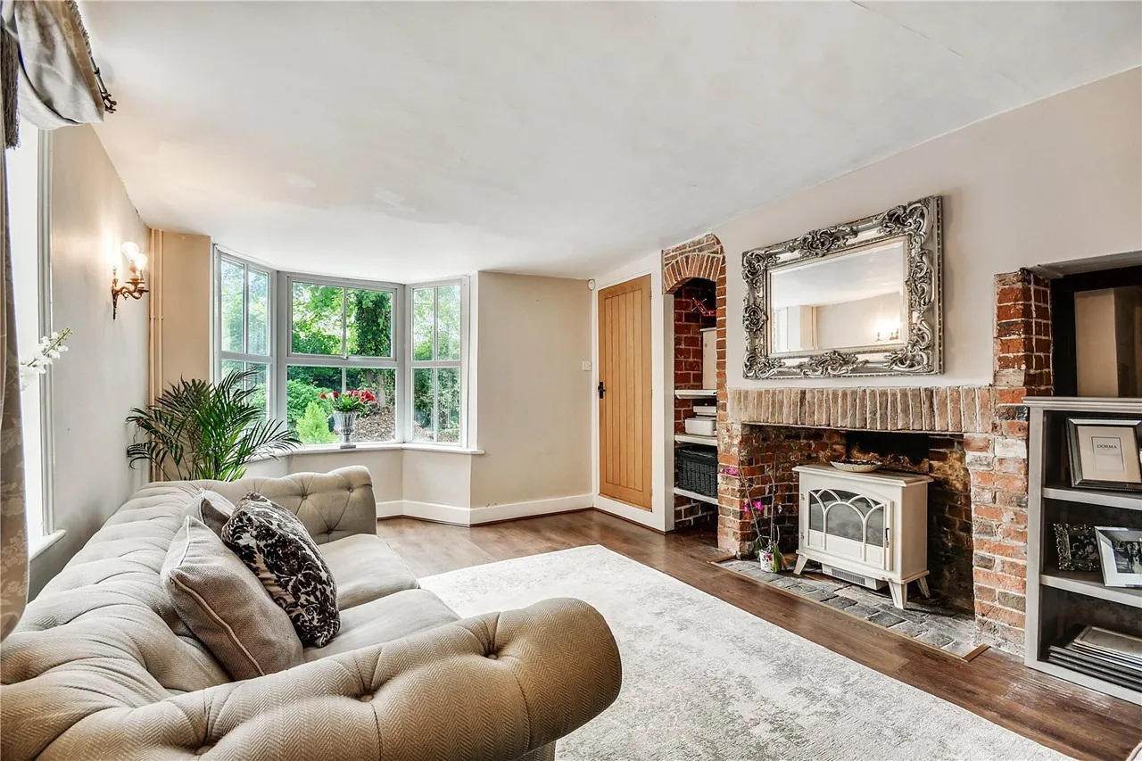 White Roding, Dunmow, CM6, photo 11