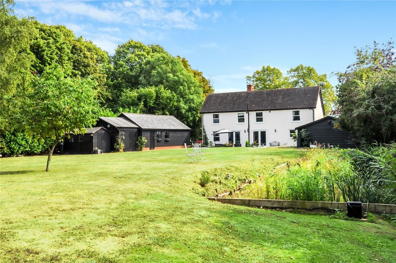 White Roding, Dunmow, CM6, photo 22