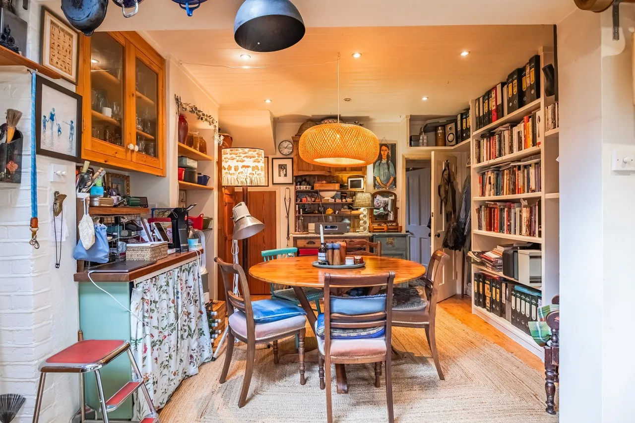 Characterful Cottage in Cringleford, photo 6