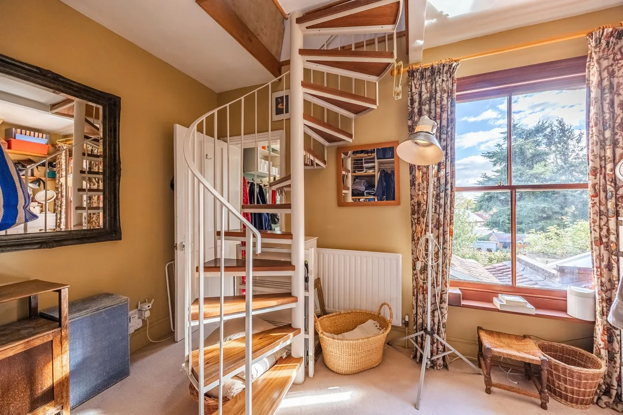 Characterful Cottage in Cringleford, photo 11