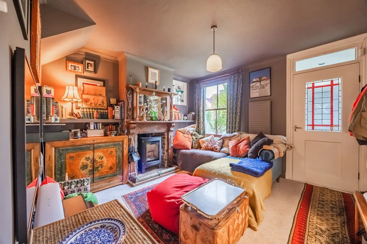 Characterful Cottage in Cringleford, photo 3