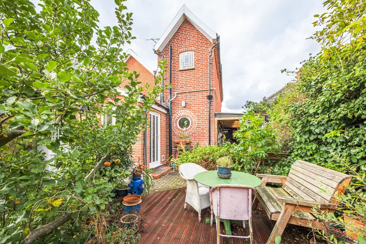 Characterful Cottage in Cringleford, photo 15